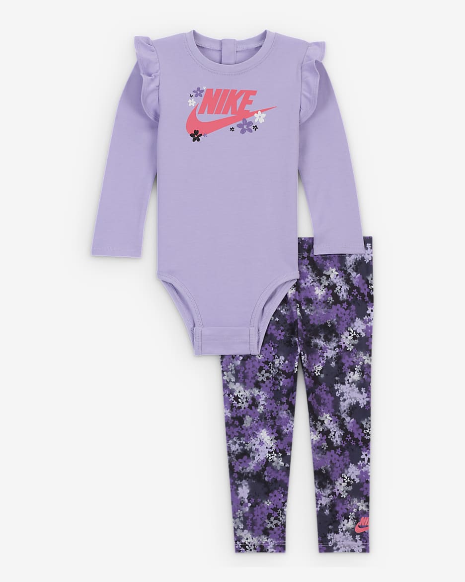 Nike leggings and sweatshirt on sale